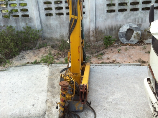 ขายเครนเฮี้ยบพับ 2 ตัน ของนอก