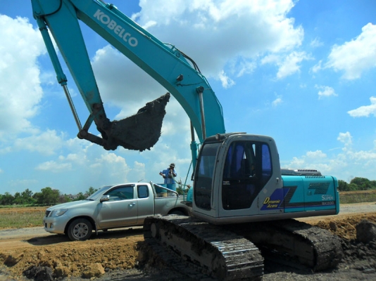 Kobelco SK200 Mark 6 YN09