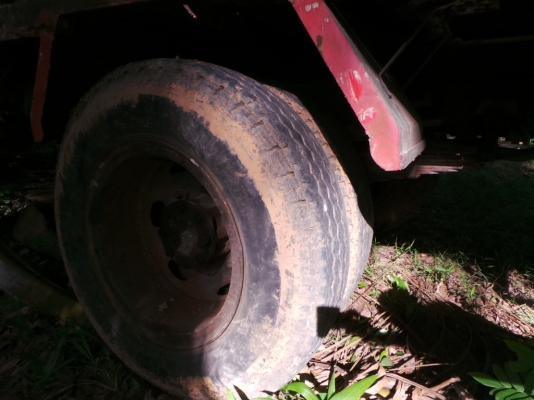 ISUZU 145 แรงม้า หัวเดิม เครื่องเปลี่ยนค่ะ เล่มพร้อม มีเครนค่ะ