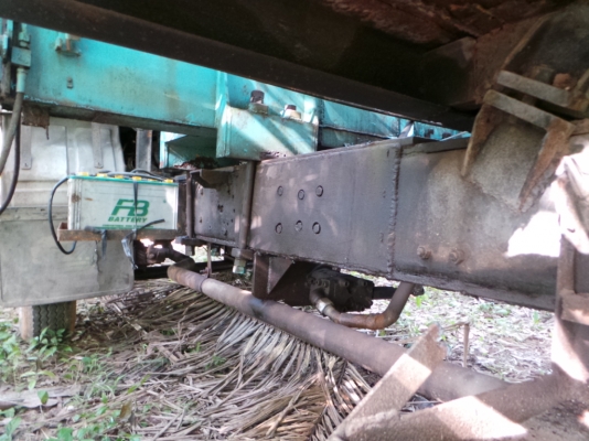 ISUZU 145 แรงม้า หัวเดิม เครื่องเปลี่ยนค่ะ เล่มพร้อม มีเครนค่ะ