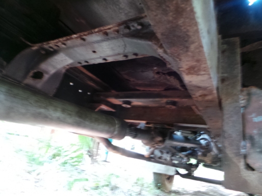 ISUZU 145 แรงม้า หัวเดิม เครื่องเปลี่ยนค่ะ เล่มพร้อม มีเครนค่ะ