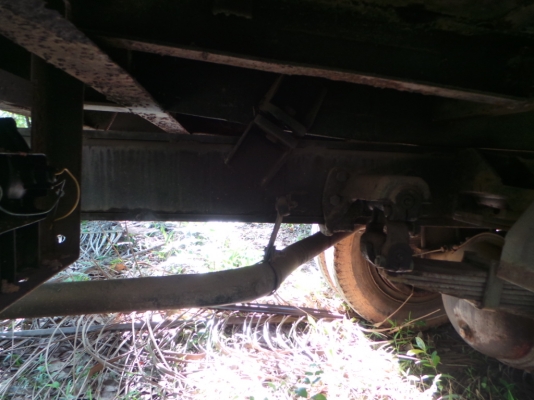 ISUZU 145 แรงม้า หัวเดิม เครื่องเปลี่ยนค่ะ เล่มพร้อม มีเครนค่ะ