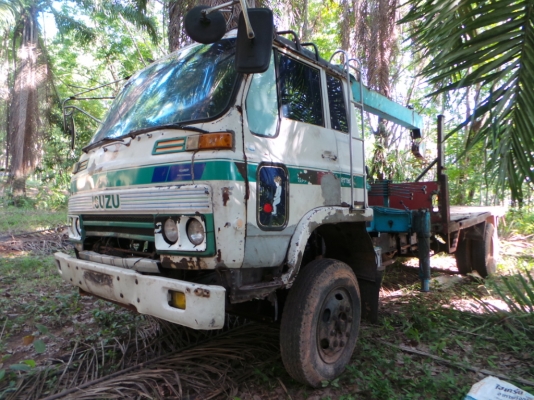 ISUZU 145 แรงม้า หัวเดิม เครื่องเปลี่ยนค่ะ เล่มพร้อม มีเครนค่ะ
