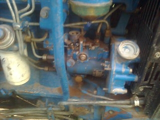 ขายรถไถ FORD 6640 เพลาเดี่ยวรุ่นกรองใหญ่ เล่มทะเบียน 3 จาน 7 จาน ใบมีดดันหน้ายี่ห้อ CMT ทั้งหมด ราคา 520000