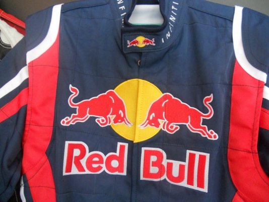 ขายชุดแข่งโกคาร์ท Red bull