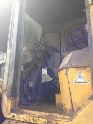 ขายรถตักล้อยาง KOMATSU WA300-1 รถพร้อมใช้สนใจโทร 0819701072