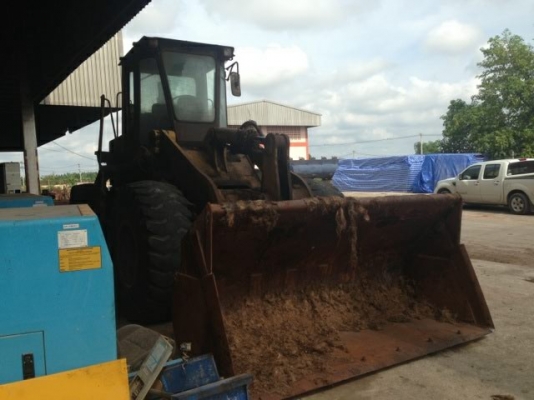 ขายรถตักล้อยาง KOMATSU WA300-1 รถพร้อมใช้สนใจโทร 0819701072