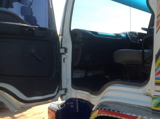 ขายสิบล้อสองเพลาดั้มสวยๆ หลุดมัดจำ