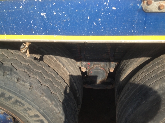 ขายสิบล้อสองเพลาดั้มสวยๆ หลุดมัดจำ