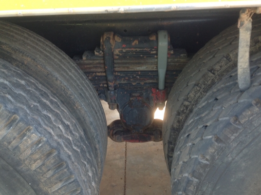 ขายสิบล้อสองเพลาดั้มสวยๆ หลุดมัดจำ