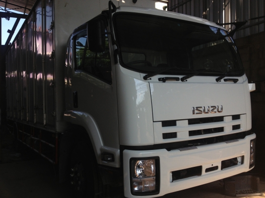 ขาย 6ล้อใหญ่ ISUZU FTR 240แรง CNGแท้โรงงาน รุ่น โรโบคอบ ตู้แห้ง ยาว 7.5 เมตร10บาน