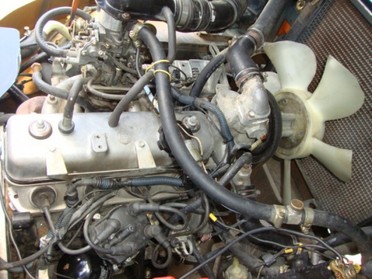 ขายรถโฟล์คลิฟท์  TOYOTA  7FG25  (สภาพใหม่  5,000  ชม.)  เครื่องยนต์เบนซิน+แก๊ส  เสาสูง  4.7  เมตร  (เสา 3 ท่อน) เกียร์ธรรมดา  ยางตันใหม่