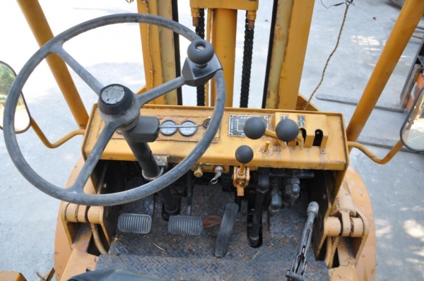 ขายFORKLIFT YALE3ตัน ดีเซล สภาพเดิมจากญี่ปุ่น ทำงานสมบูรณ์ทุกระบบ 145,000เท่านั้น!!