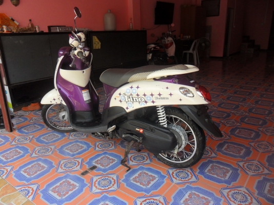 ฟิโน่ ไมค์แยก ปี2011 รถใช้มา15เดือน เดิมทั้งคัน เอกสารพร้อมโอน