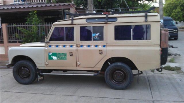 ขายไปแล้วครับ - ขายรถ Land Rover แวนช่วงยาว 5 ประตู ขายไปแล้วครับ - ขายรถ Land Rover แวนช่วงยาว 5 ประตู