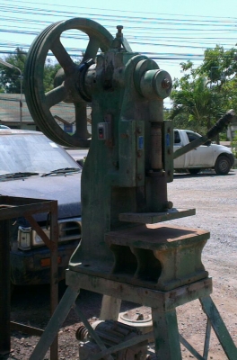 Sell> ปั้มอเนกประสงค์ ครับ แล้วแต่จะใส่พิมพ์เอาไปปั้มอะไรก็ได้ครับ คอตัน มอเตอร์พร้อม นครปฐม