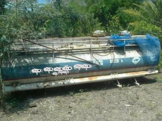 ขายด่วน ถังบรรจุน้ำทัน 4,000 ลิตร สภาพดีไม่มีรั่วไม่มีซึ่มพร้อมนำไปใช้งานได้เลย ราคาต่อรองได้นะครับ ขายด่วน ถังบรรจุน้ำทัน 4,000 ลิตร สภาพดีไม่มีรั่วไม่มีซึ่มพร้อมนำไปใช้งานได้เลย ราคาต่อรองได้นะครับ