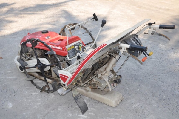 ขายรถดำนาMITSUBISHI สภาพสวยเดิมจากญี่ปุ่นยังไม่เคยใช้ในไทย 19,500เท่านั้น!!