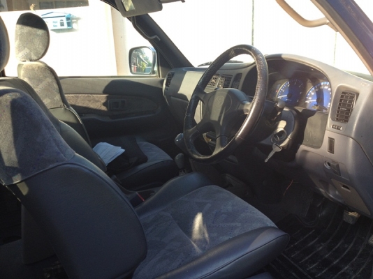 ขาย 4WD รถบ้านเดิมๆพร้อมใช้งาน ขาย 4WD รถบ้านเดิมๆพร้อมใช้งาน