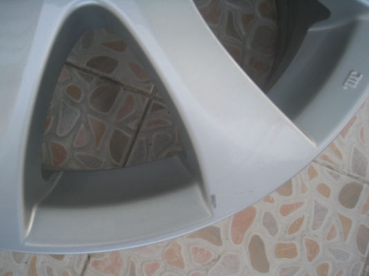 ขายล้อแม็ก Mazda 2 15"x6" et45 4รู100 (081-3747940)