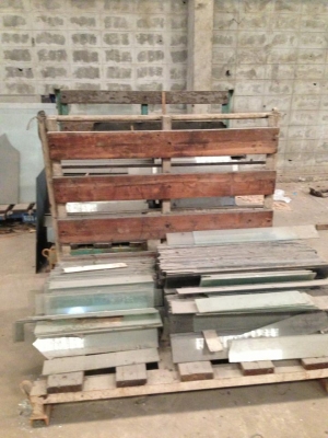 ขายที่วางกระจก ราคาถูก