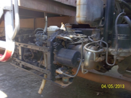 ขาย6ล้อ เดก้า  เครื่อง 240แรงม้า  อินเตอร์คูเลอร์  เบรคทิปฟี่