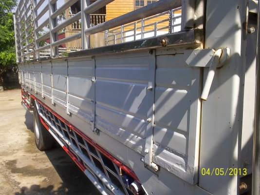 ขาย6ล้อ เดก้า  เครื่อง 240แรงม้า  อินเตอร์คูเลอร์  เบรคทิปฟี่