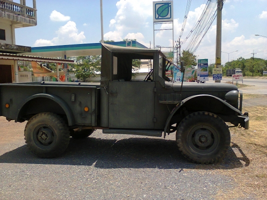 ขายรถดอส เครื่อง 6 สูบ เบนซิน ขับ 4 พวงมาลัยซ้าย โทร.081-1945710 ขายรถดอส เครื่อง 6 สูบ เบนซิน ขับ 4 พวงมาลัยซ้าย โทร.081-1945710