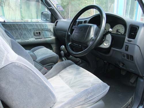 SPORTRIDER ปี 99 เครื่อง 3.0 SR5 รุ่นท๊อป ขายด่วน SPORTRIDER ปี 99 เครื่อง 3.0 SR5 รุ่นท๊อป ขายด่วน