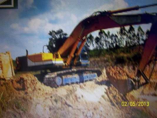 ขายแบคโฮCOBELCOรุ่นMARK3รุ่น3เครื่องมิตซูบิชิ  อยู่จ.ศรีสะเกษ