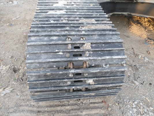 ขายรถแมคโครSK200-5 สภาพพร้อมใช้ สนใจติดต่อ บอย085-156-2314