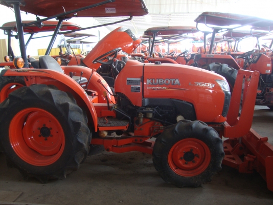 คูโบต้าทั่งทอง พิจิตร ขายรถแทรกเตอร์มือสอง รุ่น L3608DT