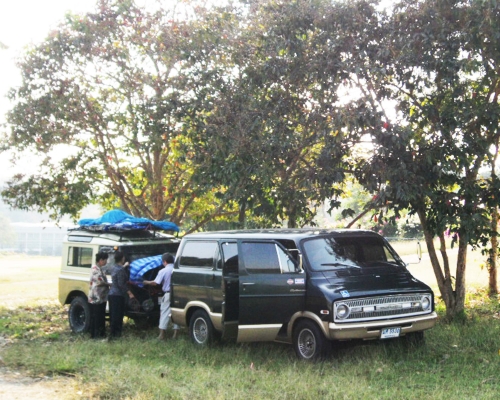 ขายด่วน 1973's Dodge van sportman ขายด่วน 1973's Dodge van sportman