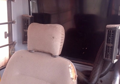 ขายแบ็คโฮ Hitachi EX120-2 เปลี่ยนระบบทุกอย่างเหมือนรุ่น 1 มีทะเบียน โทร 088-4501277 ขายแบ็คโฮ Hitachi EX120-2 เปลี่ยนระบบทุกอย่างเหมือนรุ่น 1 มีทะเบียน โทร 088-4501277