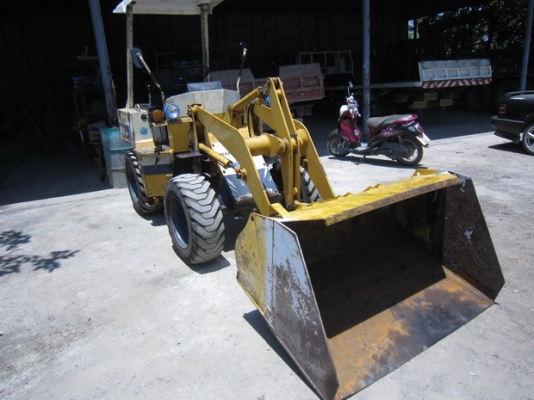 ขาย รถตักเล็ก KOMATSU รุ่น WA20-2- มือสองญี่ปุ่น ขาย รถตักเล็ก KOMATSU รุ่น WA20-2- มือสองญี่ปุ่น