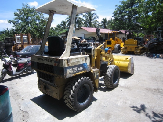 ขาย รถตักเล็ก KOMATSU รุ่น WA20-2- มือสองญี่ปุ่น