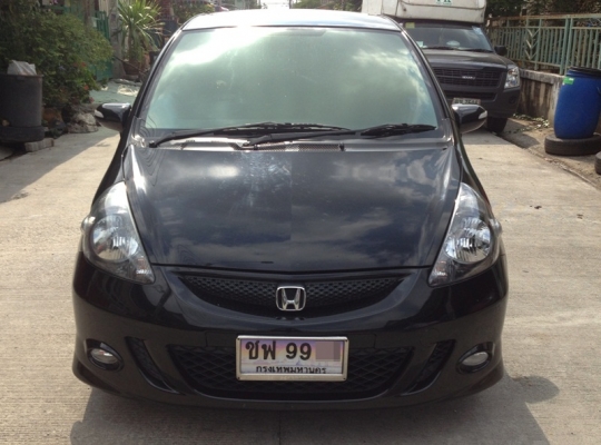 ขายรถบ้านเดิมๆ HONDA JAZZ เครื่องV-TEC ตัวท๊อปป้ายประมูล 0823816797