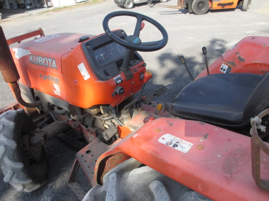 ขายรถแทรกเตอร์ Kubota L3408