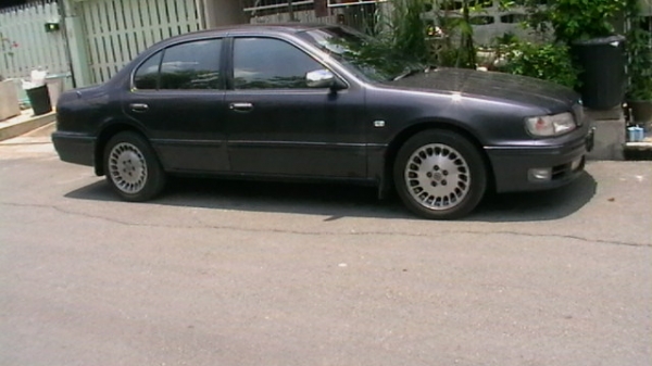 ขาย nissan cafiro a32 พร้อมๆถูกโคตรๆสักคัน