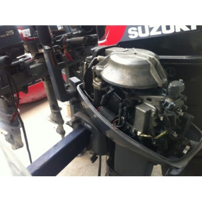 ขายเครื่องยนต์เรือ Yamaha 25 hp 2 จังหวะ