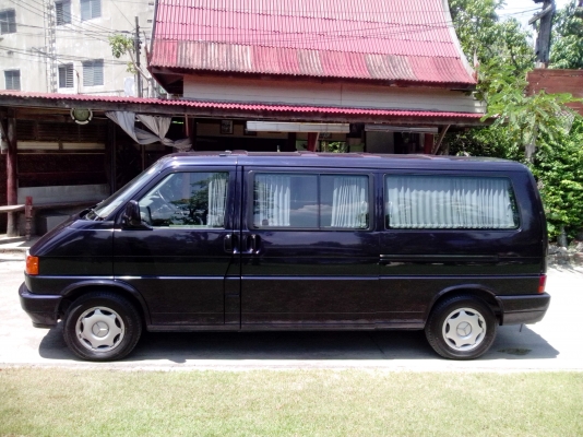 ขายvolkswagen caravelle2.5ปี95
