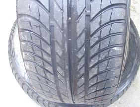 ขายยาง 215 45 17ปี2011 สภาพใหม่ เส้นละ900 บ.