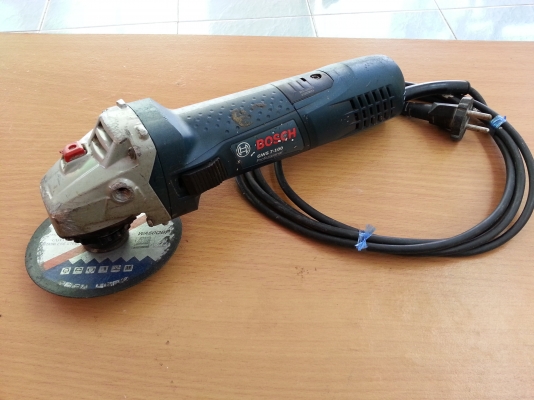 ขายลูกหมูหินเจียขนาด4นิ้วกำลังวัตต์สูงๆยี่ห้อboschสภาพสวยๆเดิมๆครับ