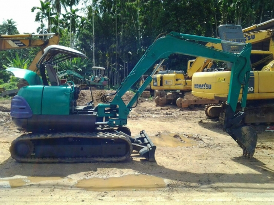 มี VDO ให้ชม.KOBELCO SK045 ปั๊มใหม่ เครื่องอีซูซุ C240 ราคา 245000