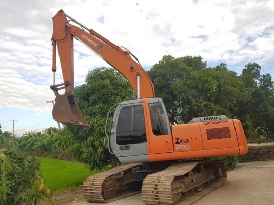 HITACHI ZX200-1 เอกสารอินวอย์10,xxxชม. ไฟฟ้าครบ@1,150,000บาทสนใจโทร 0819891989หรั่งครับ