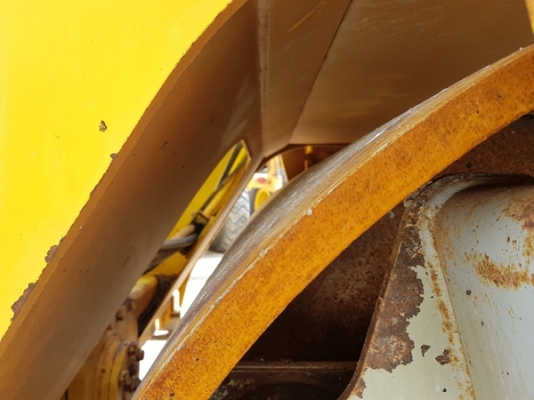 ขายรถบดอัดสั่นสะเทือน 7 ตัน ยี่ห้อ SAKAI SW650 รถเก่านอกสวยนำเข้าจากประเทศอเมริกาแท้ ไม่เคยใช้งานในไทย ขายรถบดอัดสั่นสะเทือน 7 ตัน ยี่ห้อ SAKAI SW650 รถเก่านอกสวยนำเข้าจากประเทศอเมริกาแท้ ไม่เคยใช้งานในไทย