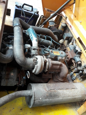 ขายรถตัก ยี่ห้อ TCM รุ่น 810A-2 เครื่องยนต์ดีเซล คูโบต้า 4สูบ VT1502 เกียร์ทอล์ค ขับเคลื่อน2เพลา เลี้ยวเอว บุ้งกี๋ขนาด0.5-0.8 ลบม. จากพื้นถึงท้องบุ้มกี๋ยกสูง 2.75เมตร รถเก่านอก(มีเอกสาร) ขายรถตัก ยี่ห้อ TCM รุ่น 810A-2 เครื่องยนต์ดีเซล คูโบต้า 4สูบ VT1502 เกียร์ทอล์ค ขับเคลื่อน2เพลา เลี้ยวเอว บุ้งกี๋ขนาด0.5-0.8 ลบม. จากพื้นถึงท้องบุ้มกี๋ยกสูง 2.75เมตร รถเก่านอก(มีเอกสาร)