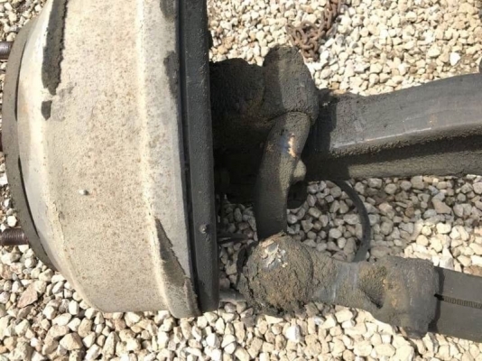 ขาย 18,500 บาท คานหน้า (พร้อมแนบ) Fuso FN527M-A สภาพร้อมใช้  รถอยู่  นครปฐม โทร 0610710295  สนใจ รายการสินค้า อื่นๆ ที่ เว็ปไชค์ Truck2Hand https://www.truck2hand.com/index.php?actions=content/search&amp;member_id=136193  Facebook ส่วนตัวทัก Http://www.fa