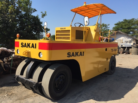 ขายรถบดล้อยาง9ล้อ SAKAI TS7409 พร้อมใช้งาน เล่มทะเบียนพร้อมโอน