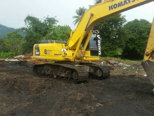 ขายด่วน!! Komatsu PC200-8MO สภาพสวยๆค่ะ